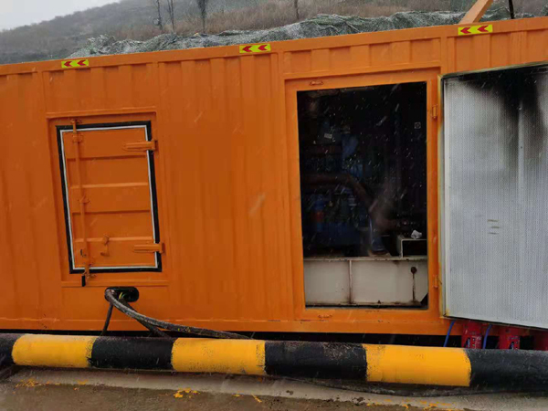 原阳发电机出租 柴油发电机组电压低报警怎么办?