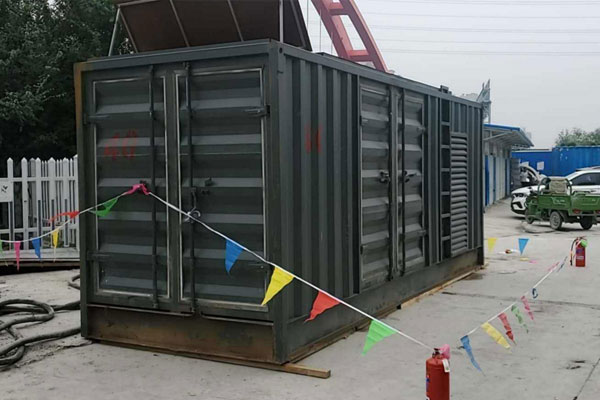 原阳发电机租赁空气滤清器多久更换一次？